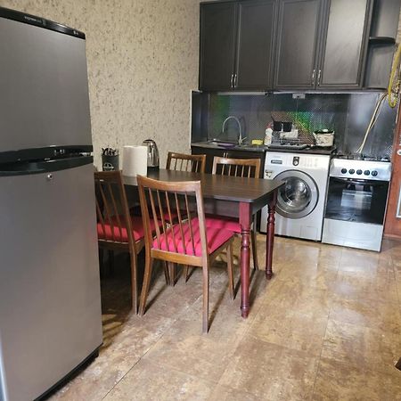 טביליסי Apartment On Leonidze 18 מראה חיצוני תמונה