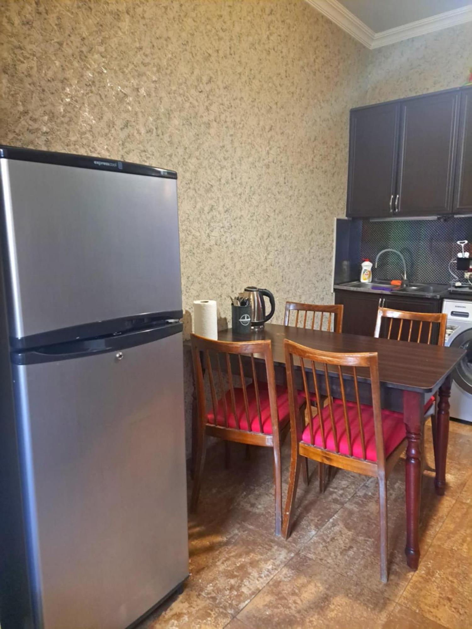 טביליסי Apartment On Leonidze 18 מראה חיצוני תמונה